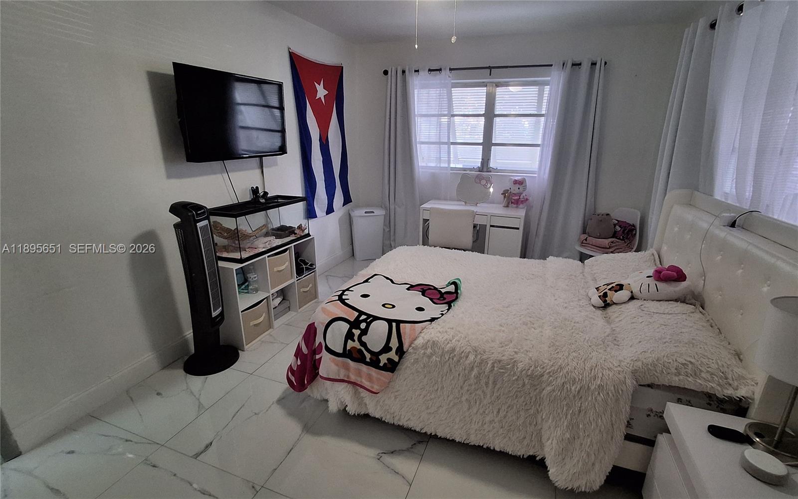 10305 SW 149th Ter Miami, FL 33176