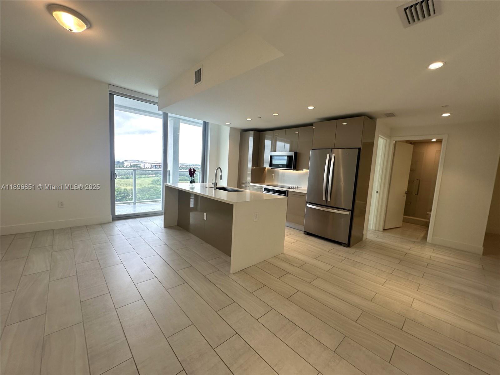 2000 Metropica Way #1401 Sunrise, FL 33323