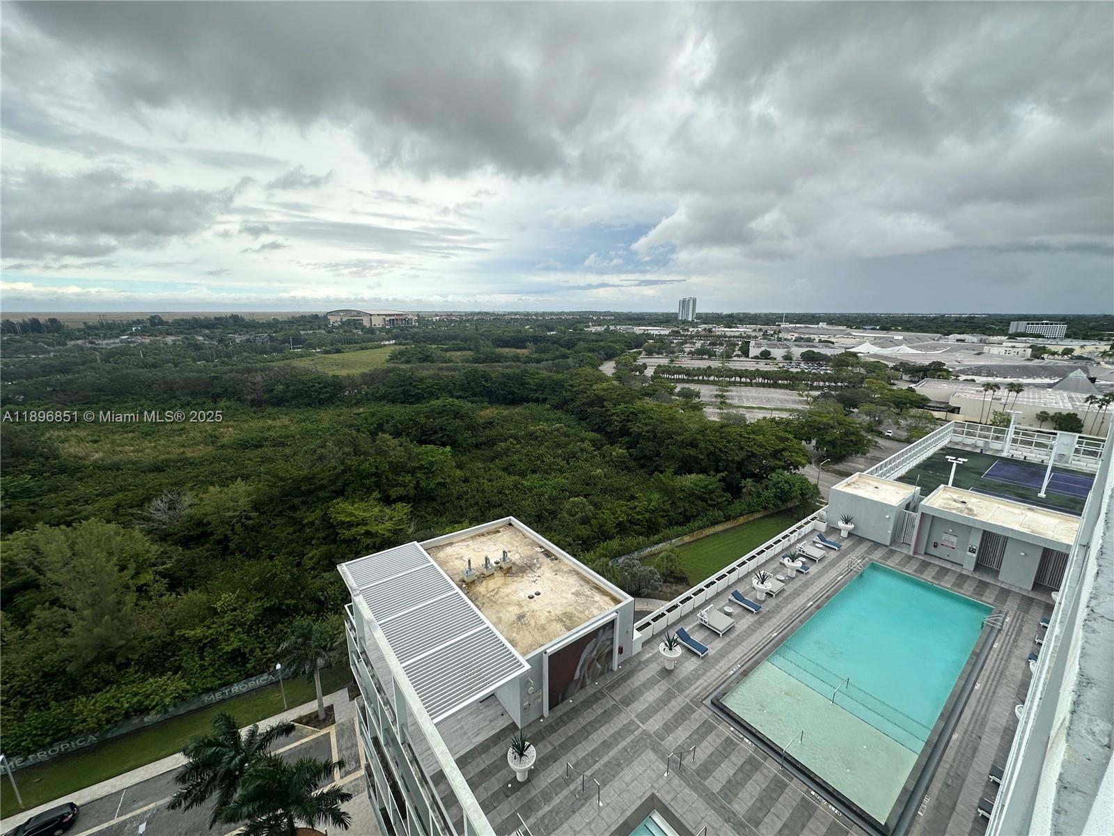 2000 Metropica Way #1401 Sunrise, FL 33323