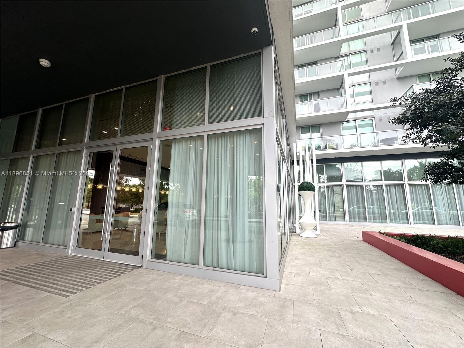 2000 Metropica Way #1401 Sunrise, FL 33323