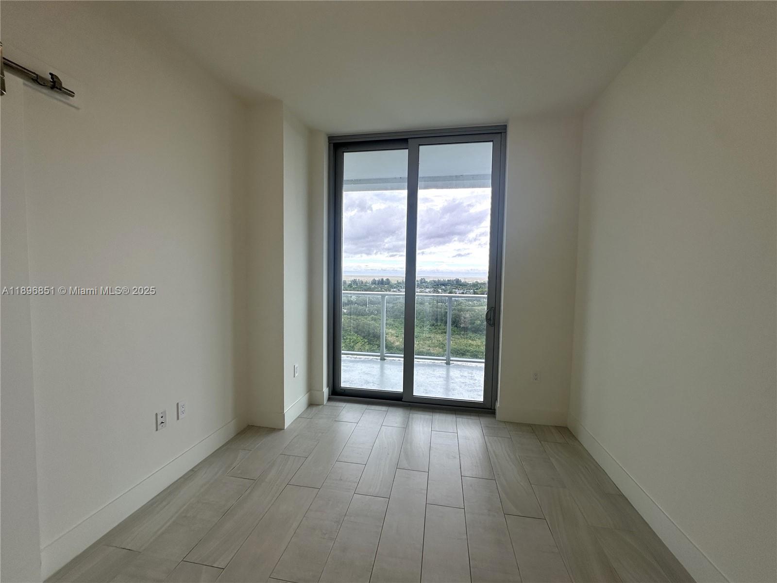 2000 Metropica Way #1401 Sunrise, FL 33323