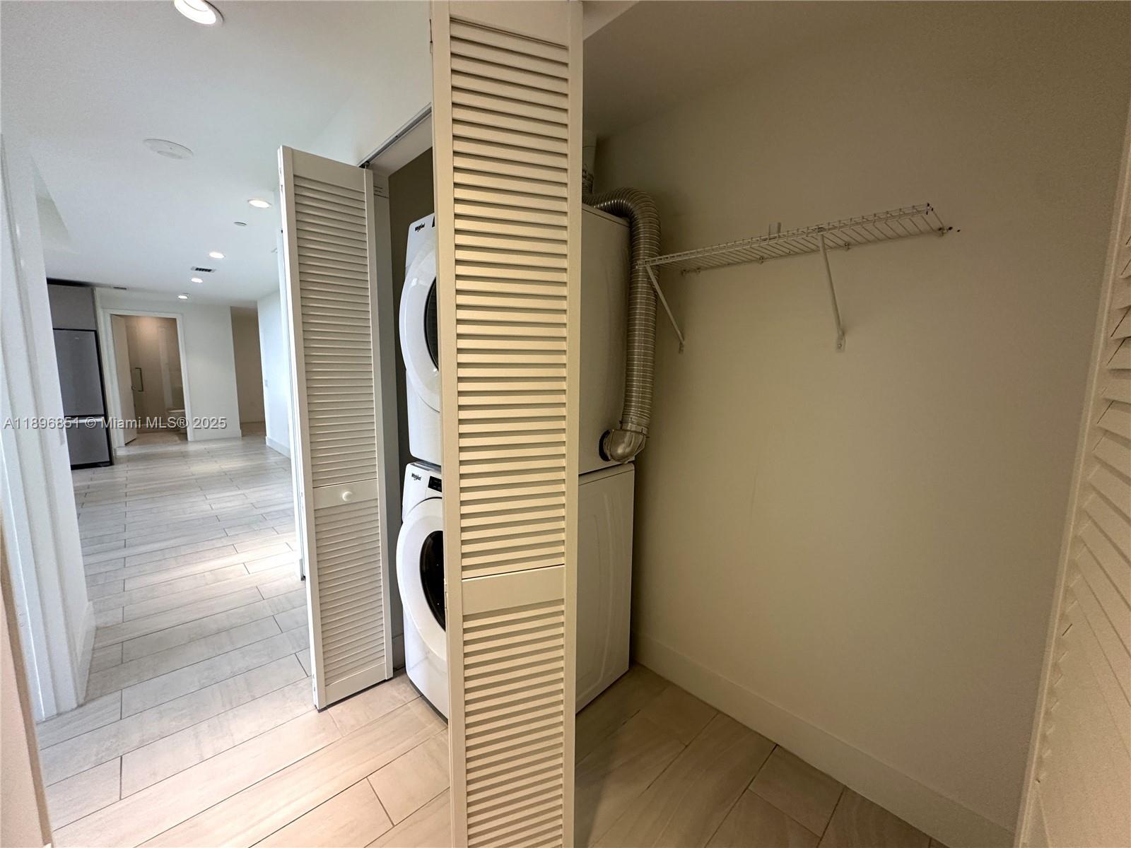 2000 Metropica Way #1401 Sunrise, FL 33323