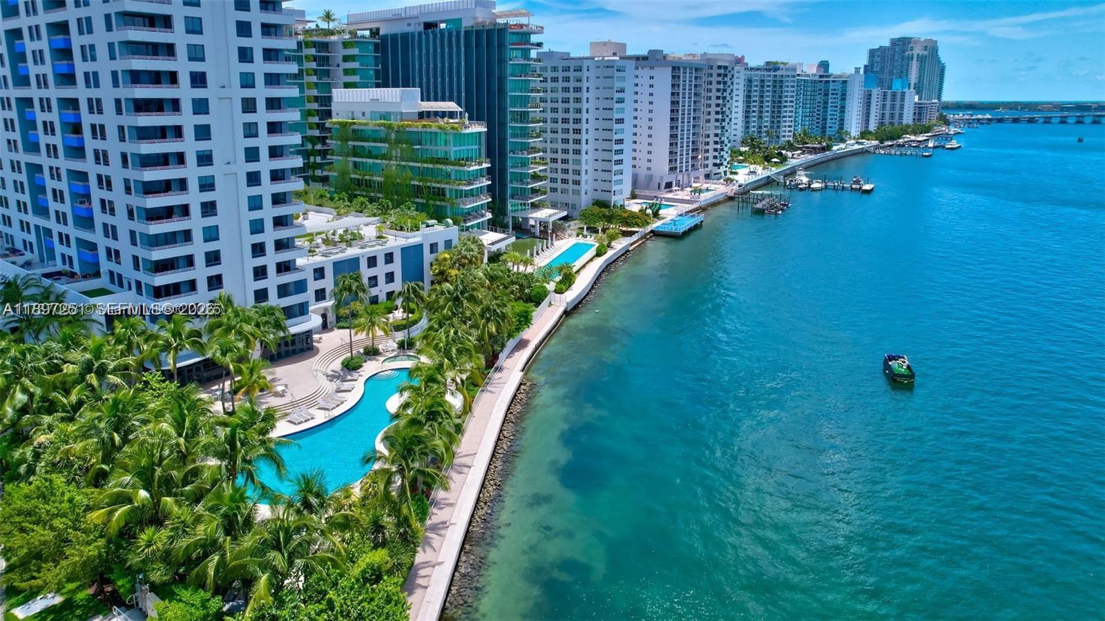 image The Waverly at South Beach32