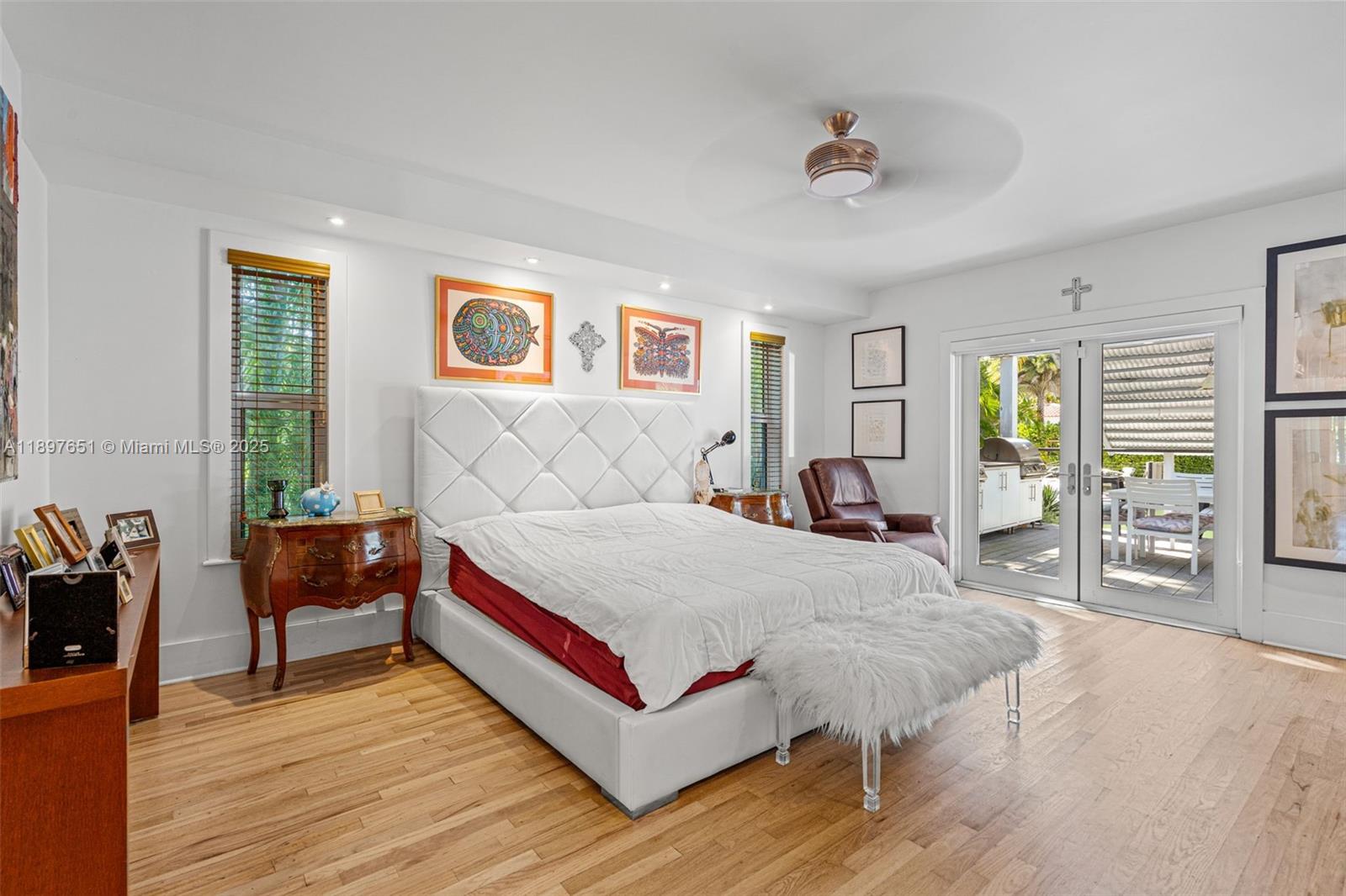 7970 Hawthorne Ave Miami Beach, FL 33141