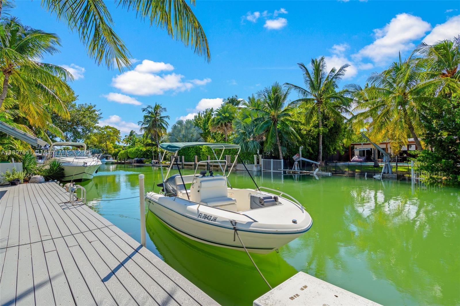 7970 Hawthorne Ave Miami Beach, FL 33141