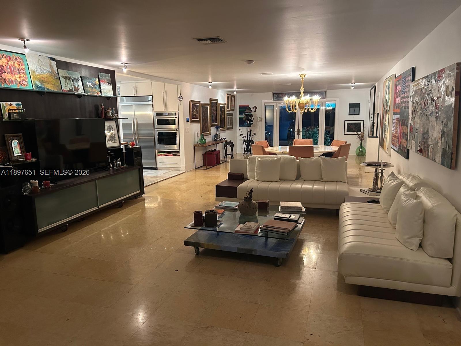 7970 Hawthorne Ave Miami Beach, FL 33141