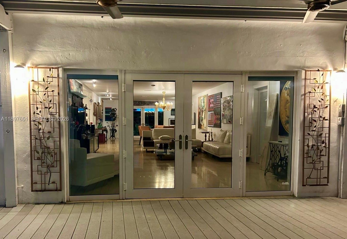 7970 Hawthorne Ave Miami Beach, FL 33141