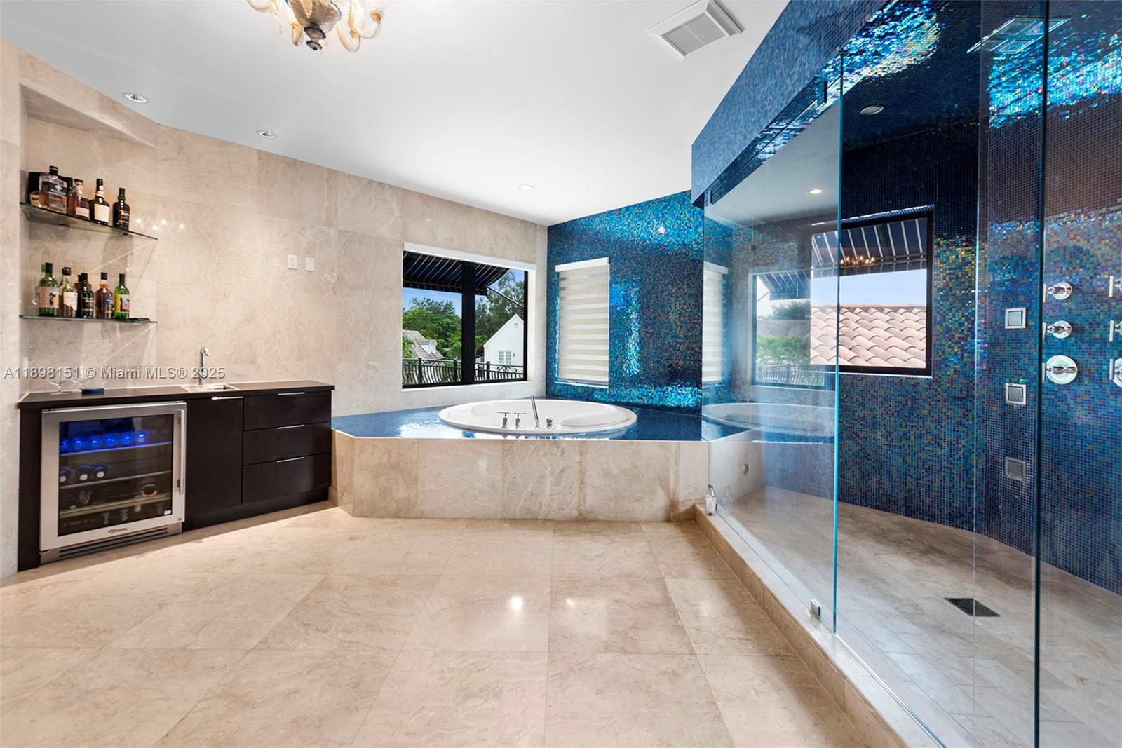6700 Granada Blvd Coral Gables, FL 33146 6700 Granada Blvd Coral Gables, FL 33146