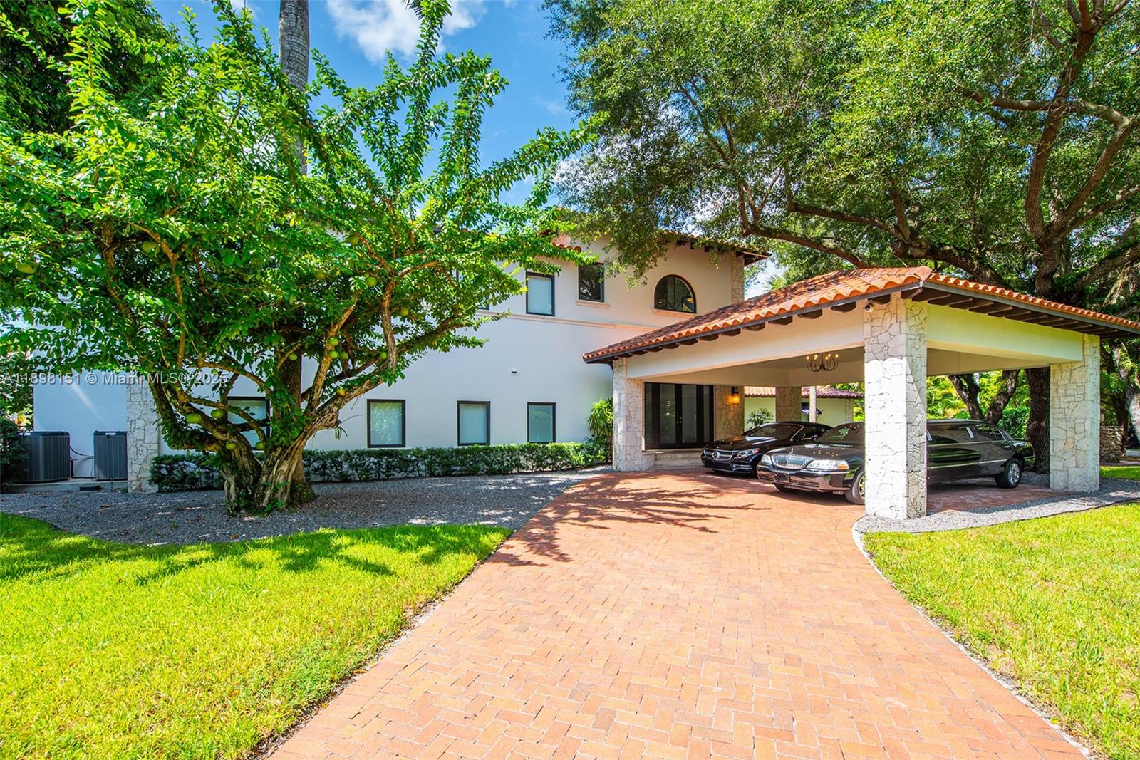 6700 Granada Blvd Coral Gables, FL 33146 6700 Granada Blvd Coral Gables, FL 33146
