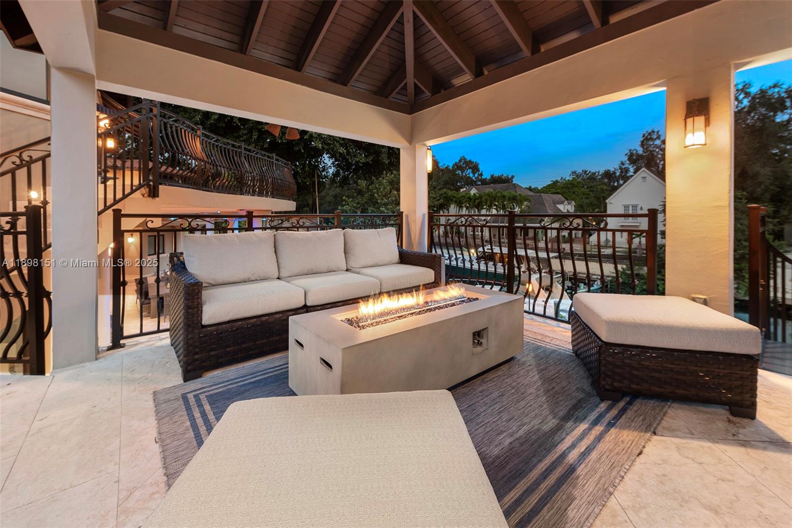 6700 Granada Blvd Coral Gables, FL 33146 6700 Granada Blvd Coral Gables, FL 33146
