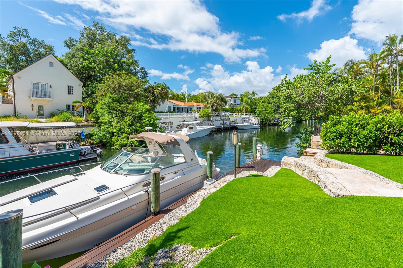 6700 Granada Blvd Coral Gables, FL 33146 6700 Granada Blvd Coral Gables, FL 33146