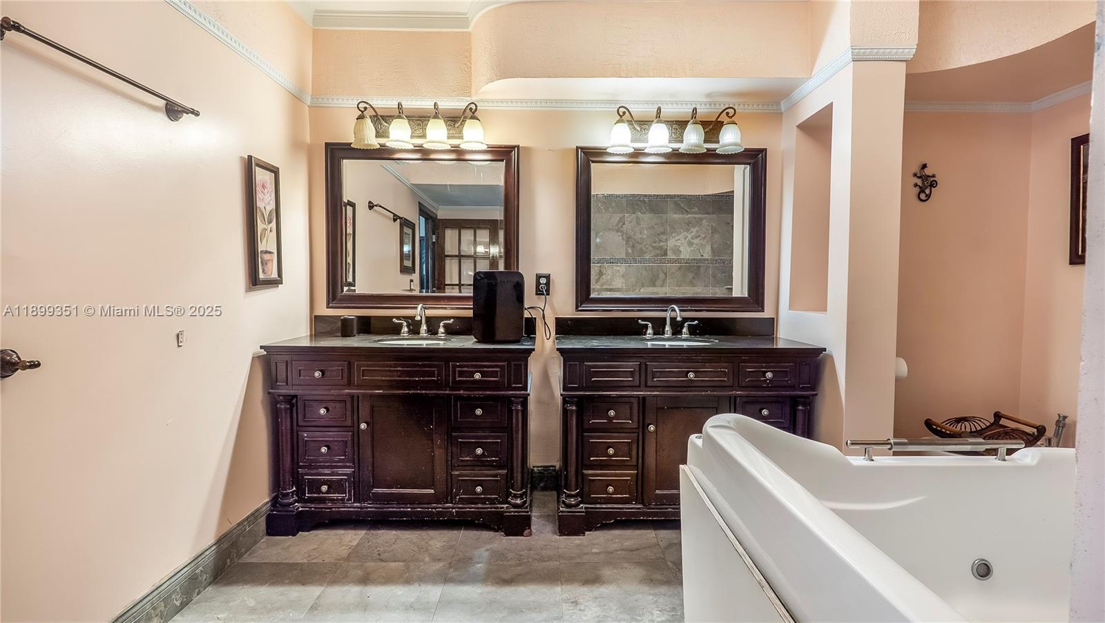 430 Poinciana Is Dr #1710 Sunny Isles Beach, FL 33160