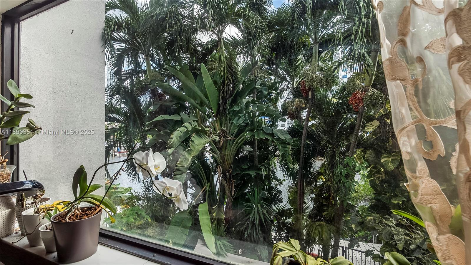 430 Poinciana Is Dr #1710 Sunny Isles Beach, FL 33160