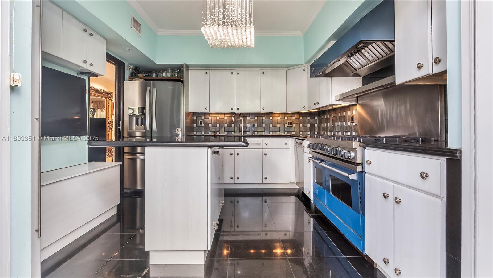 430 Poinciana Is Dr #1710 Sunny Isles Beach, FL 33160