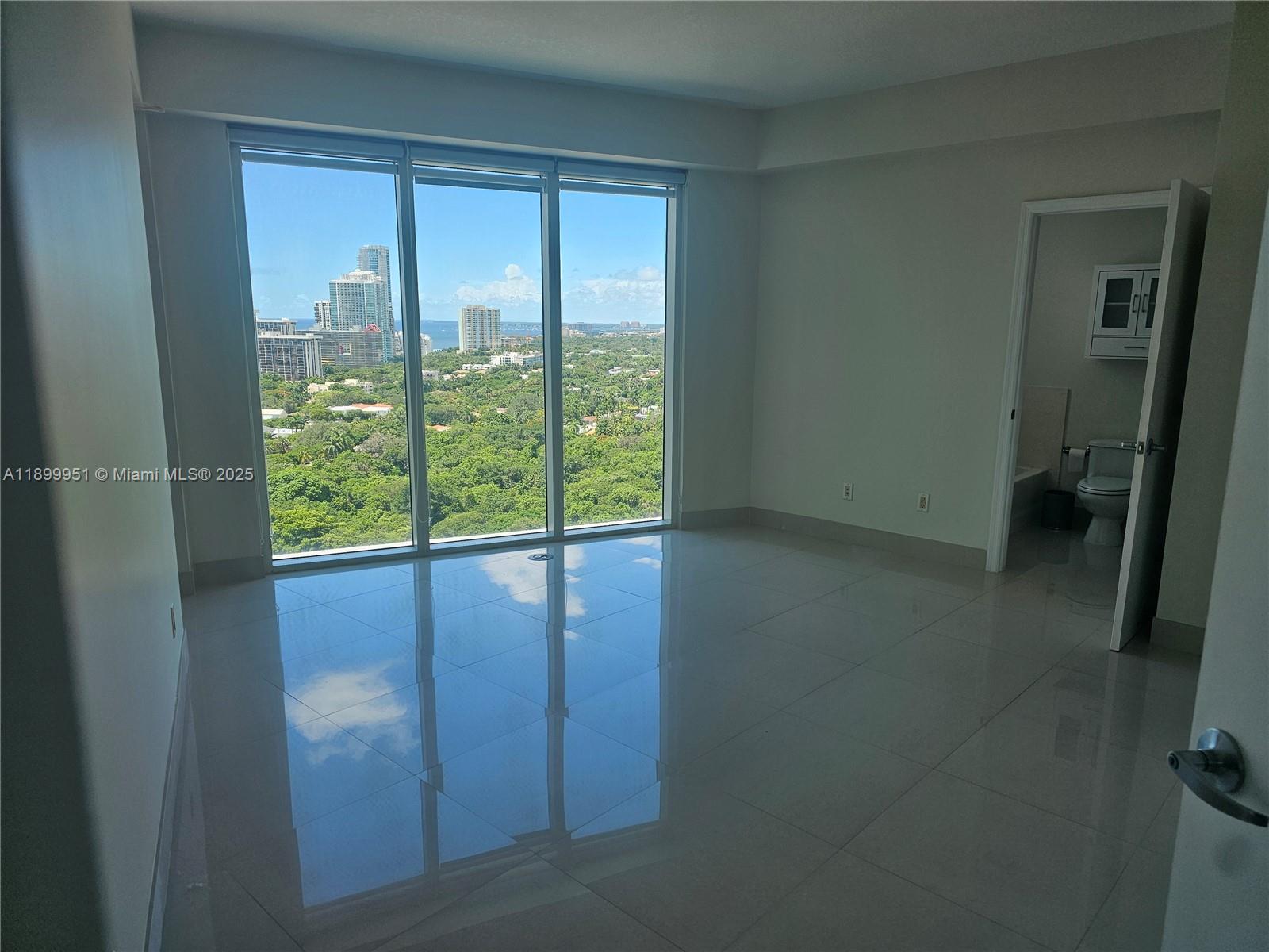 image Infinity At Brickell15