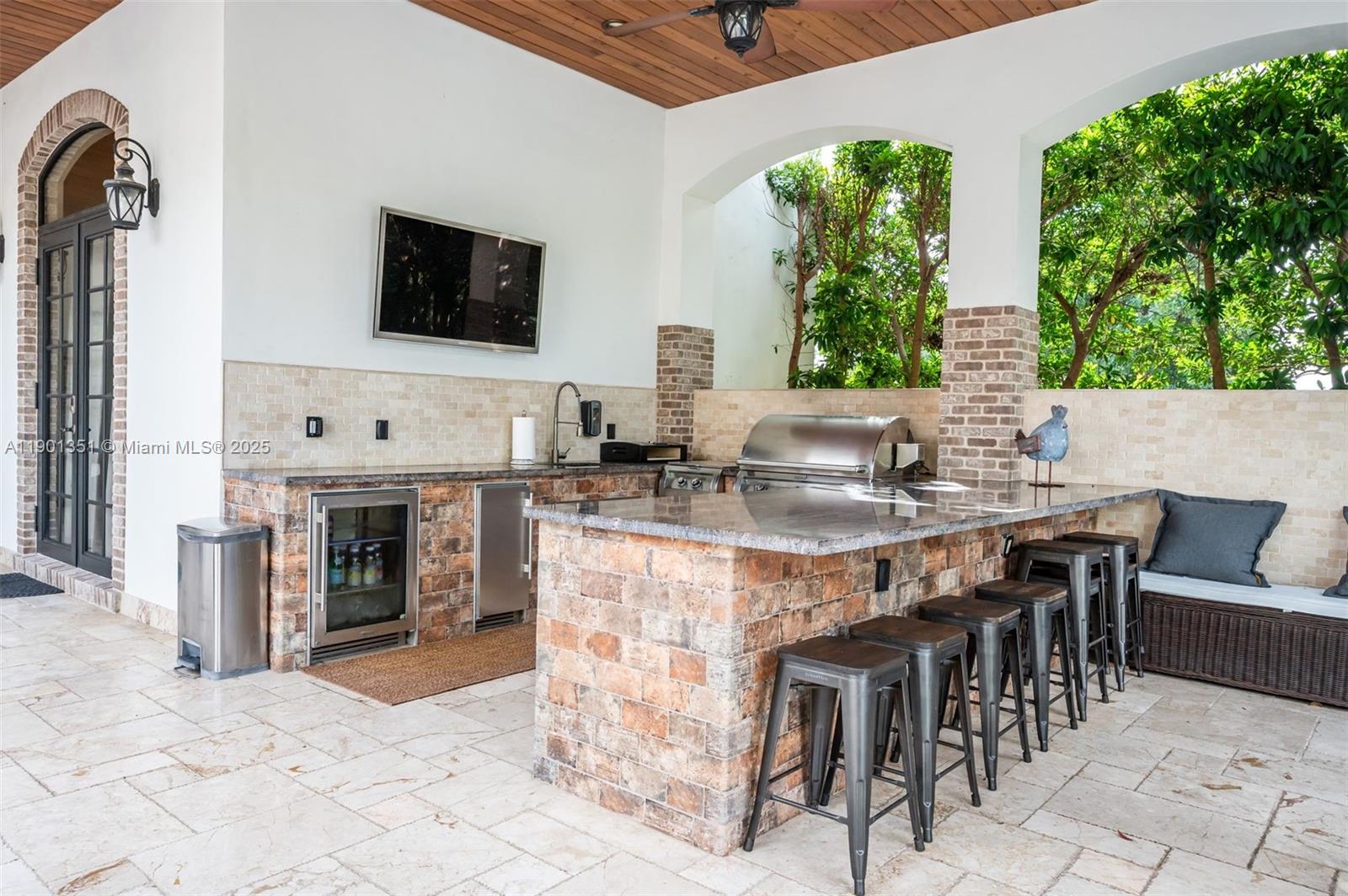 18951 SW 53rd St Southwest Ranches, FL 33332