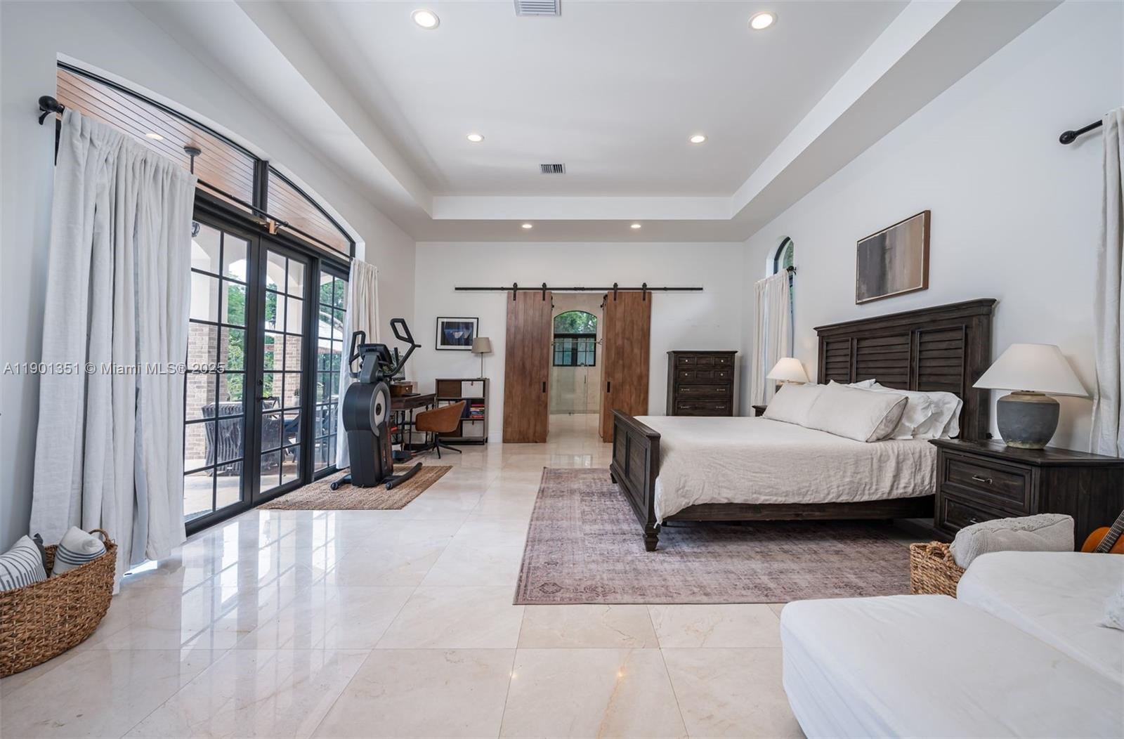 18951 SW 53rd St Southwest Ranches, FL 33332