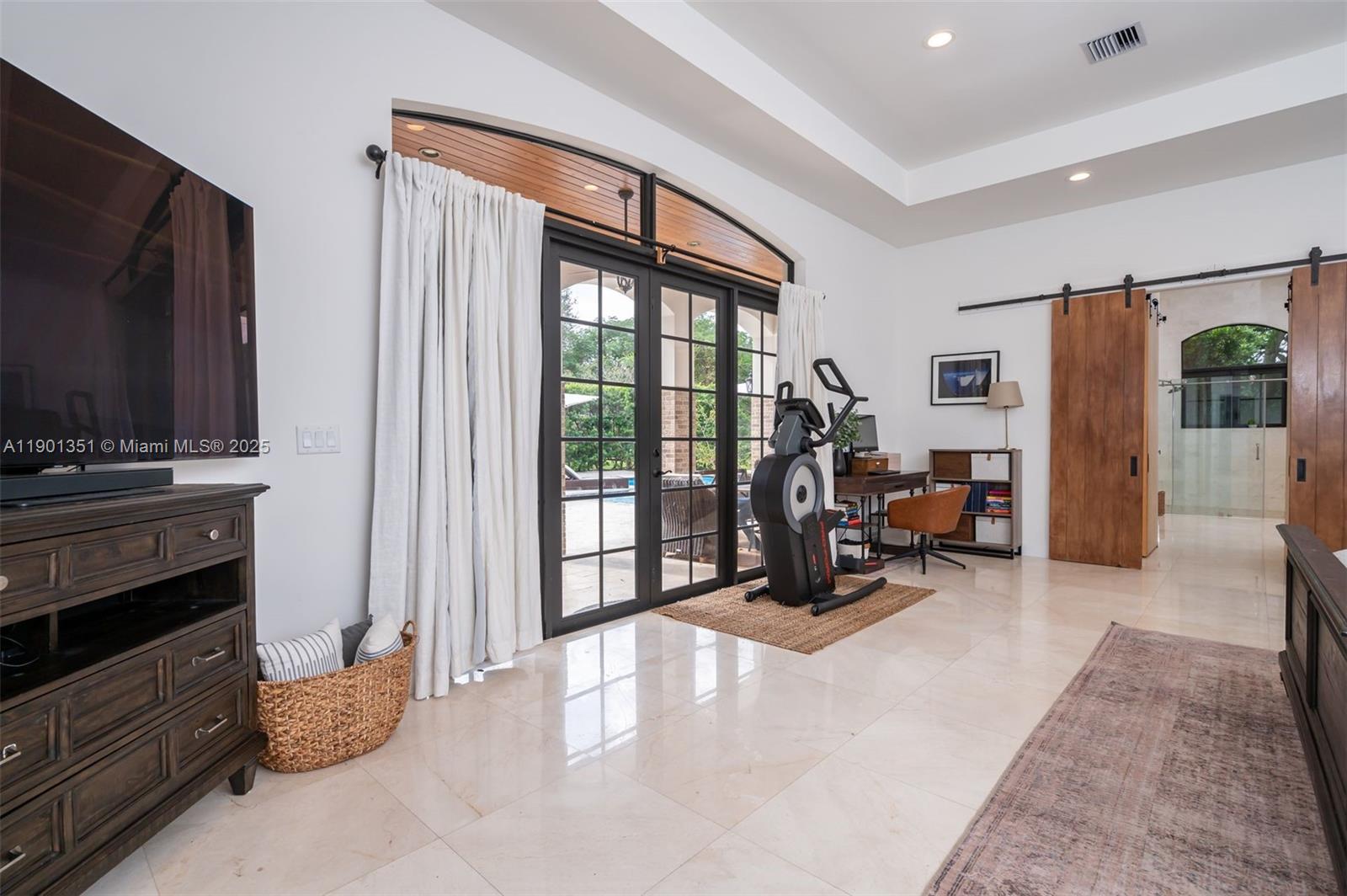 18951 SW 53rd St Southwest Ranches, FL 33332