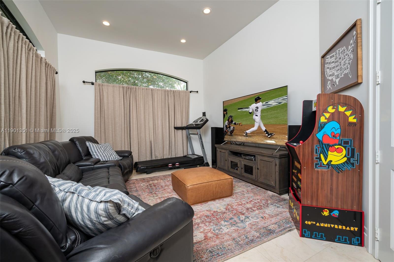 18951 SW 53rd St Southwest Ranches, FL 33332