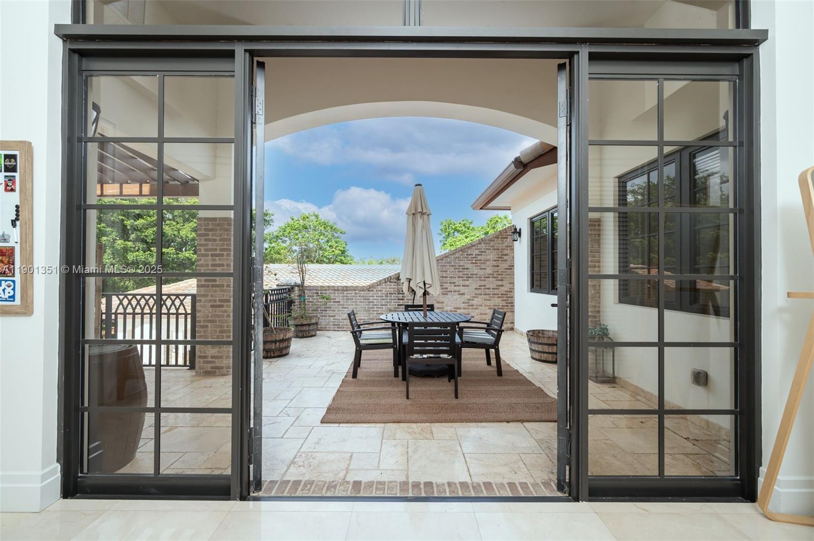 18951 SW 53rd St Southwest Ranches, FL 33332