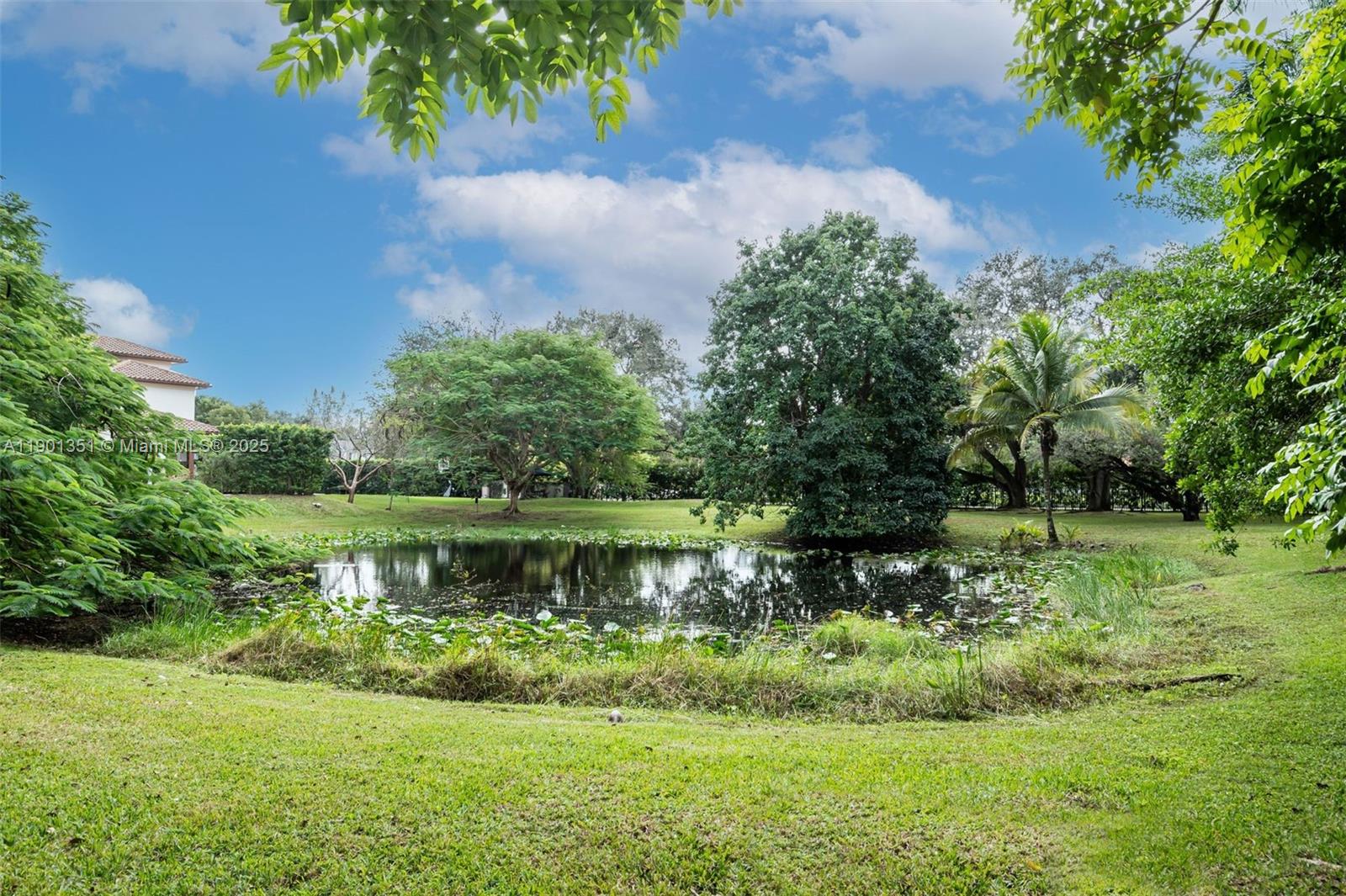 18951 SW 53rd St Southwest Ranches, FL 33332