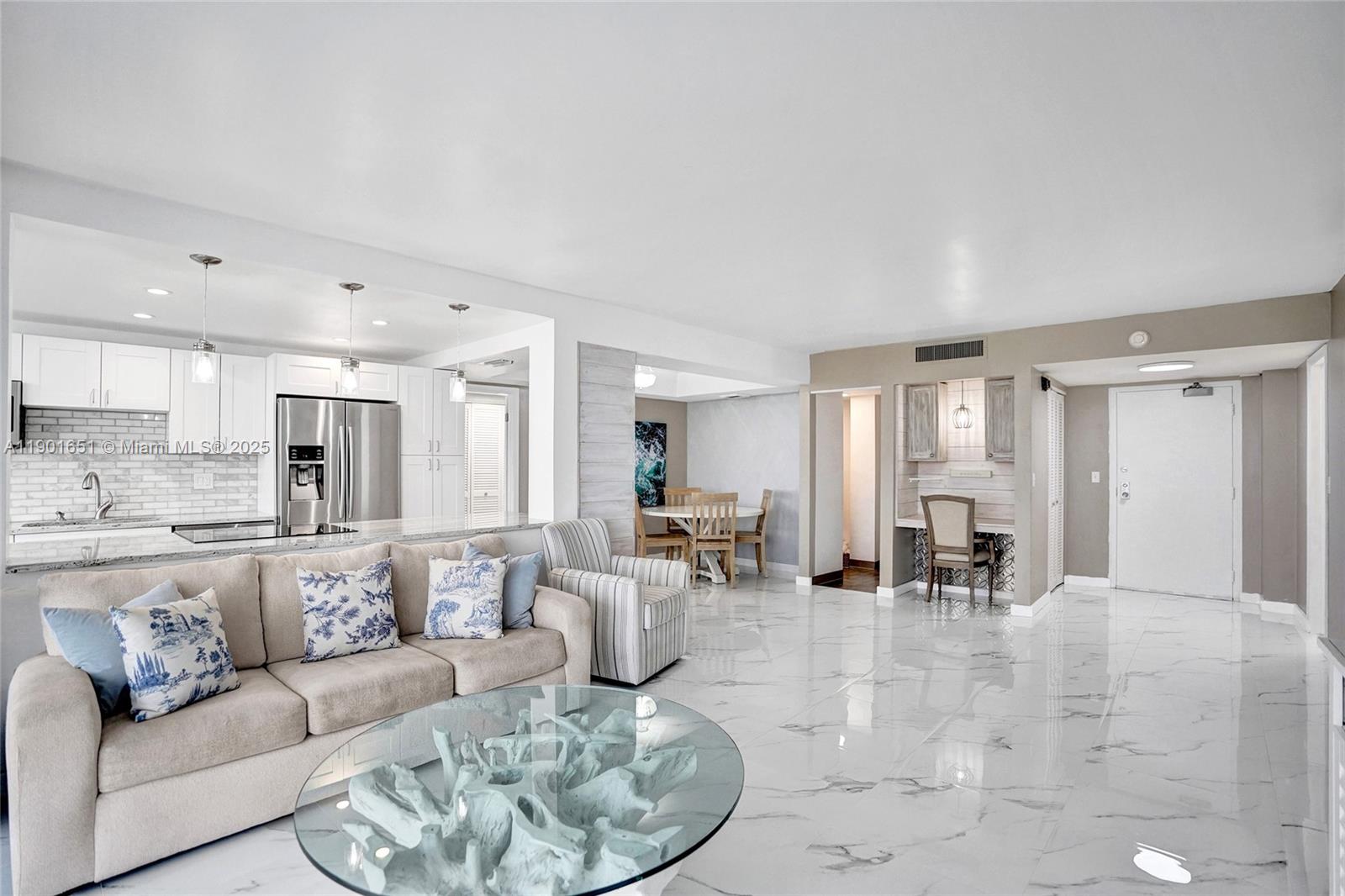 3590 S Ocean Blvd #809
