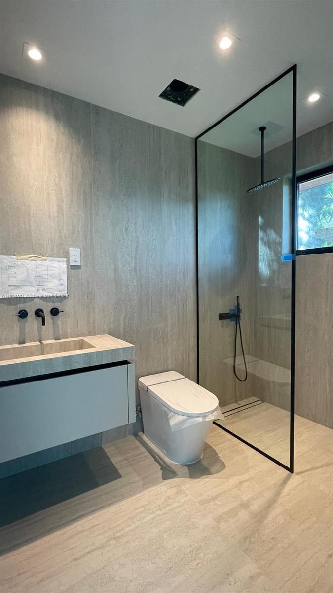 1409 Algardi Ave Coral Gables, FL 33146