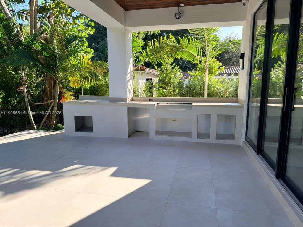 1409 Algardi Ave Coral Gables, FL 33146