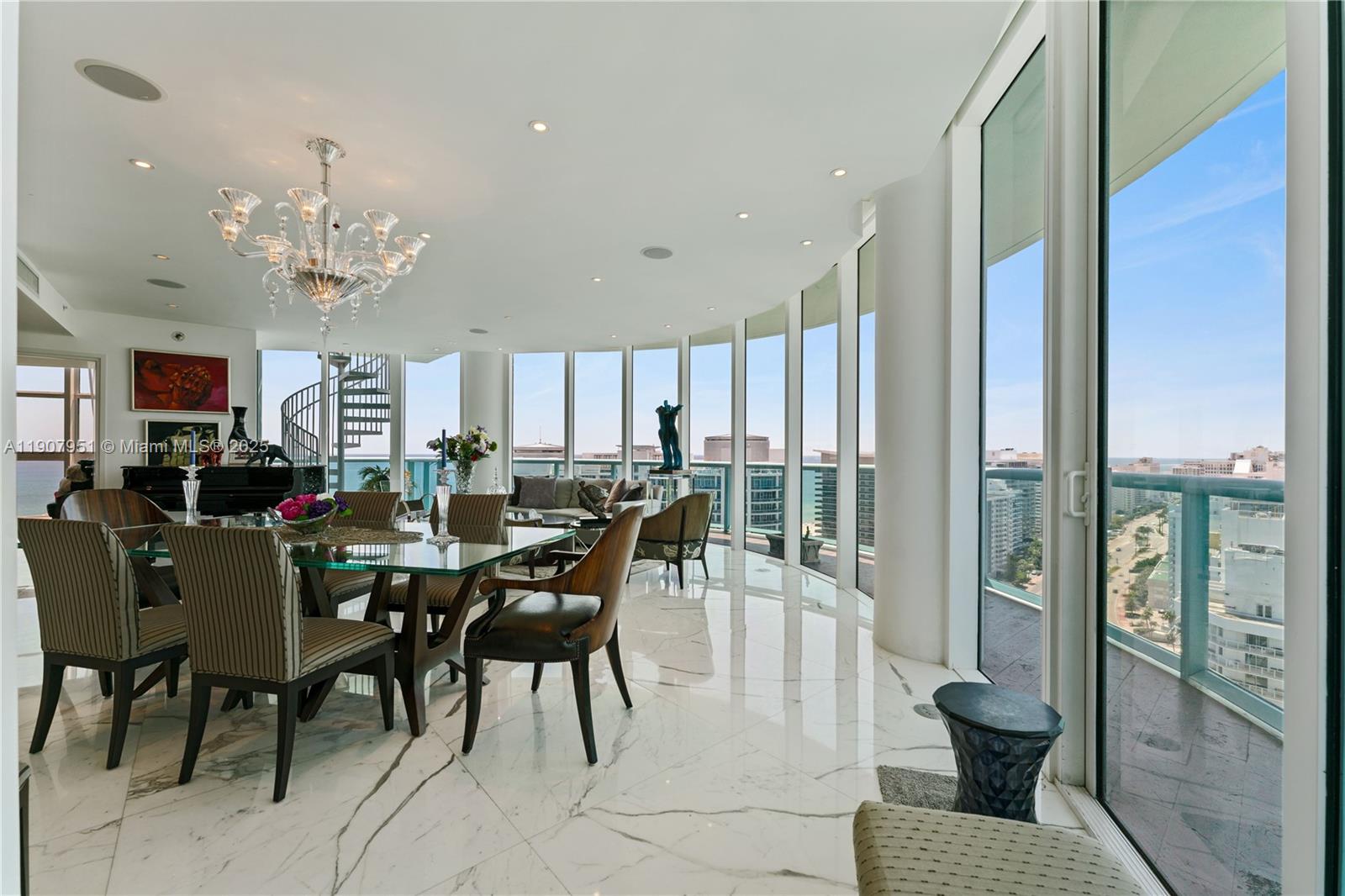 6000 Indian Crk Dr #PH 2501 Miami Beach, FL 33140