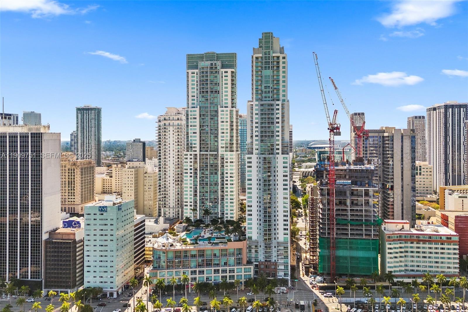 253 NE 2nd St #219 Miami, FL 33132