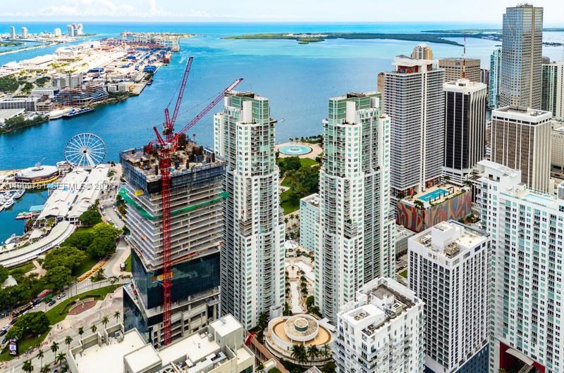 253 NE 2nd St #219 Miami, FL 33132