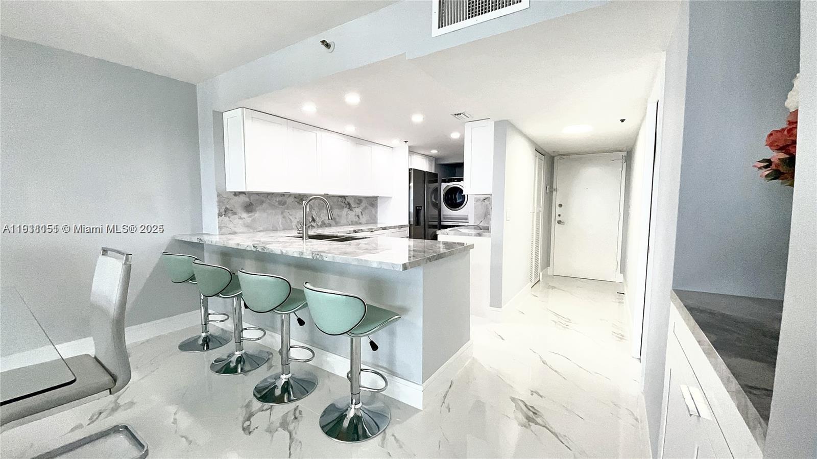 1717 N Bayshore Dr #A-1950 Miami, FL 33132