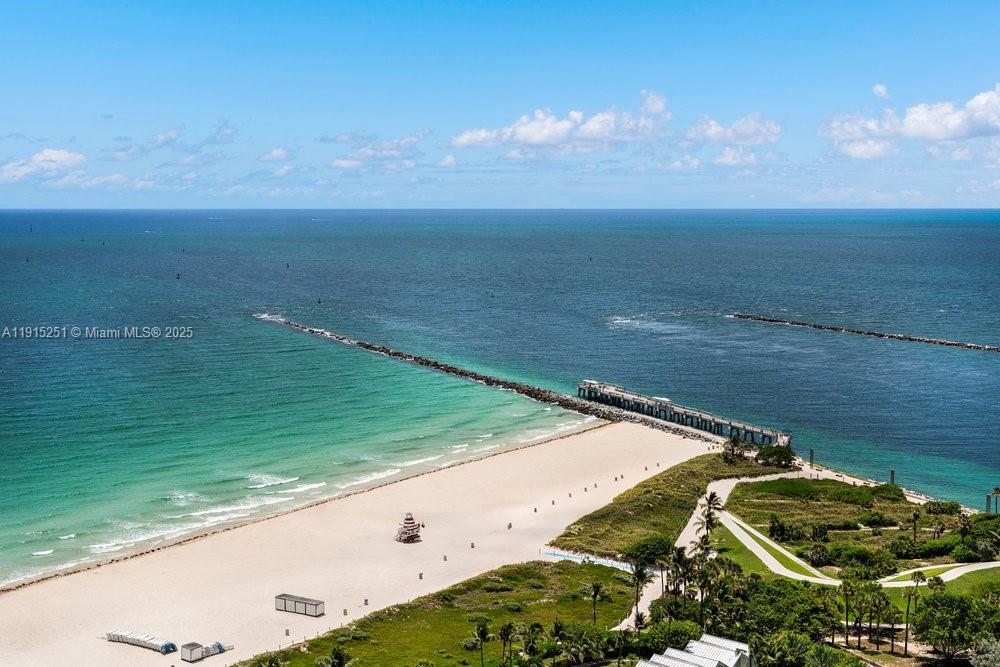 50 S Pointe Dr #2703 Miami Beach, FL 33139