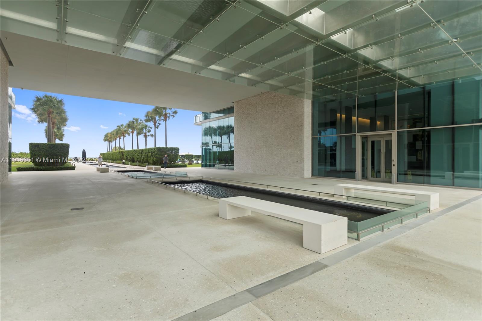 350 Ocean Dr #904N Key Biscayne, FL 33149