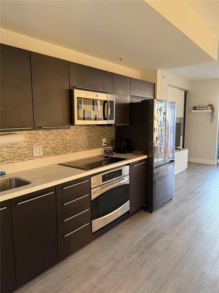 image The Ivy at Riverfront3