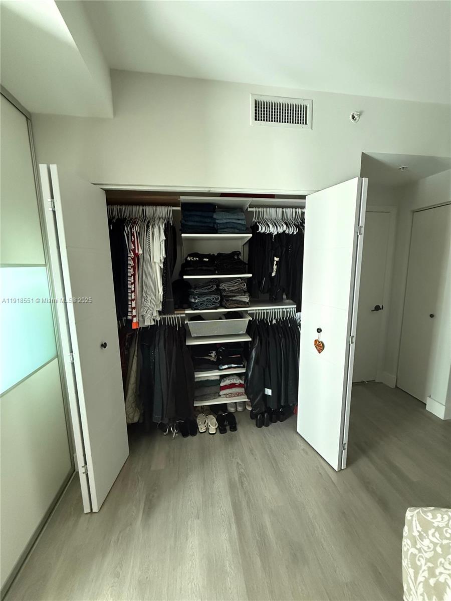 image The Ivy at Riverfront6