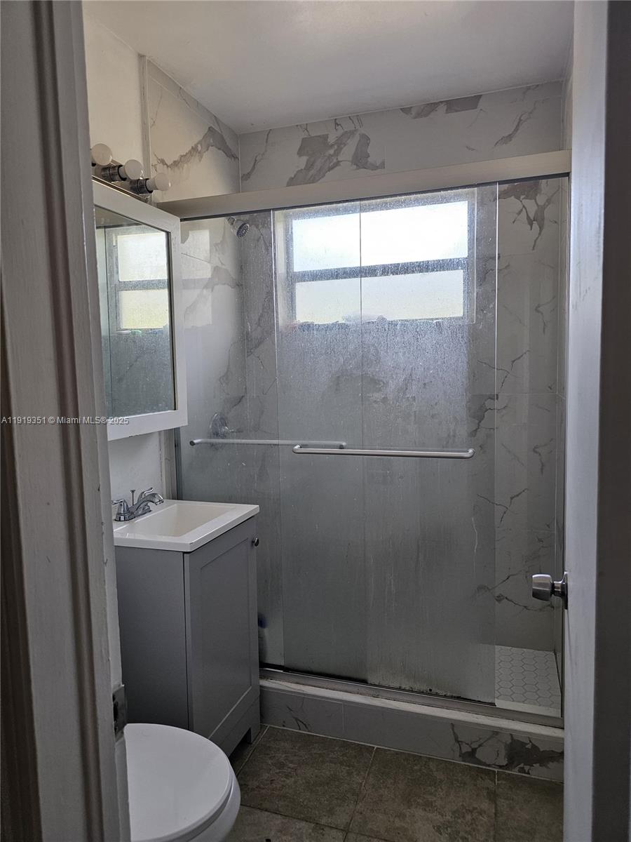 567 Tallulah Rd Palm Beach, FL 33462