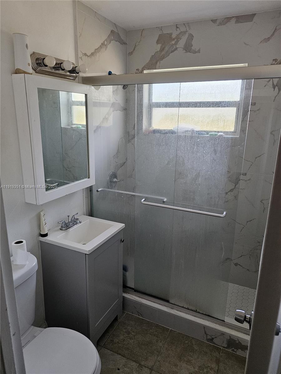 567 Tallulah Rd Palm Beach, FL 33462