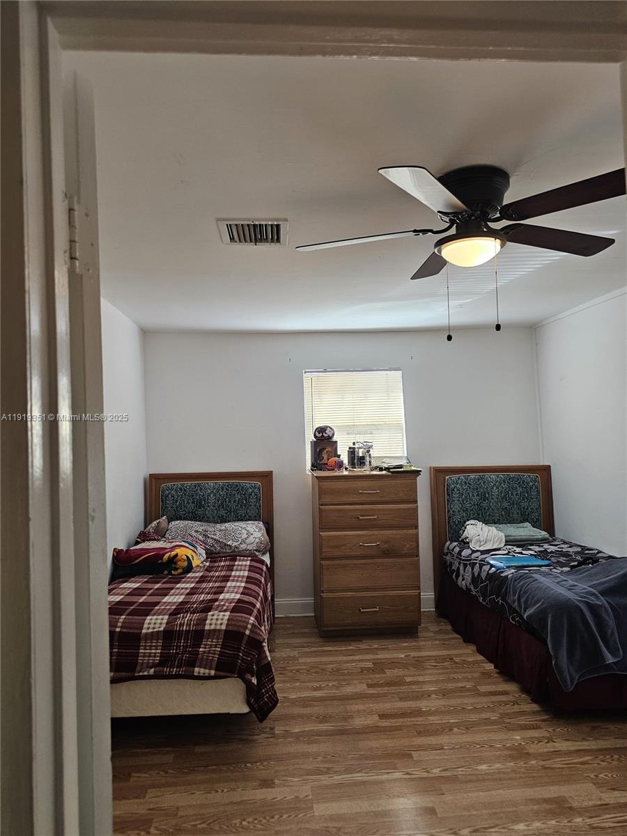 567 Tallulah Rd Palm Beach, FL 33462