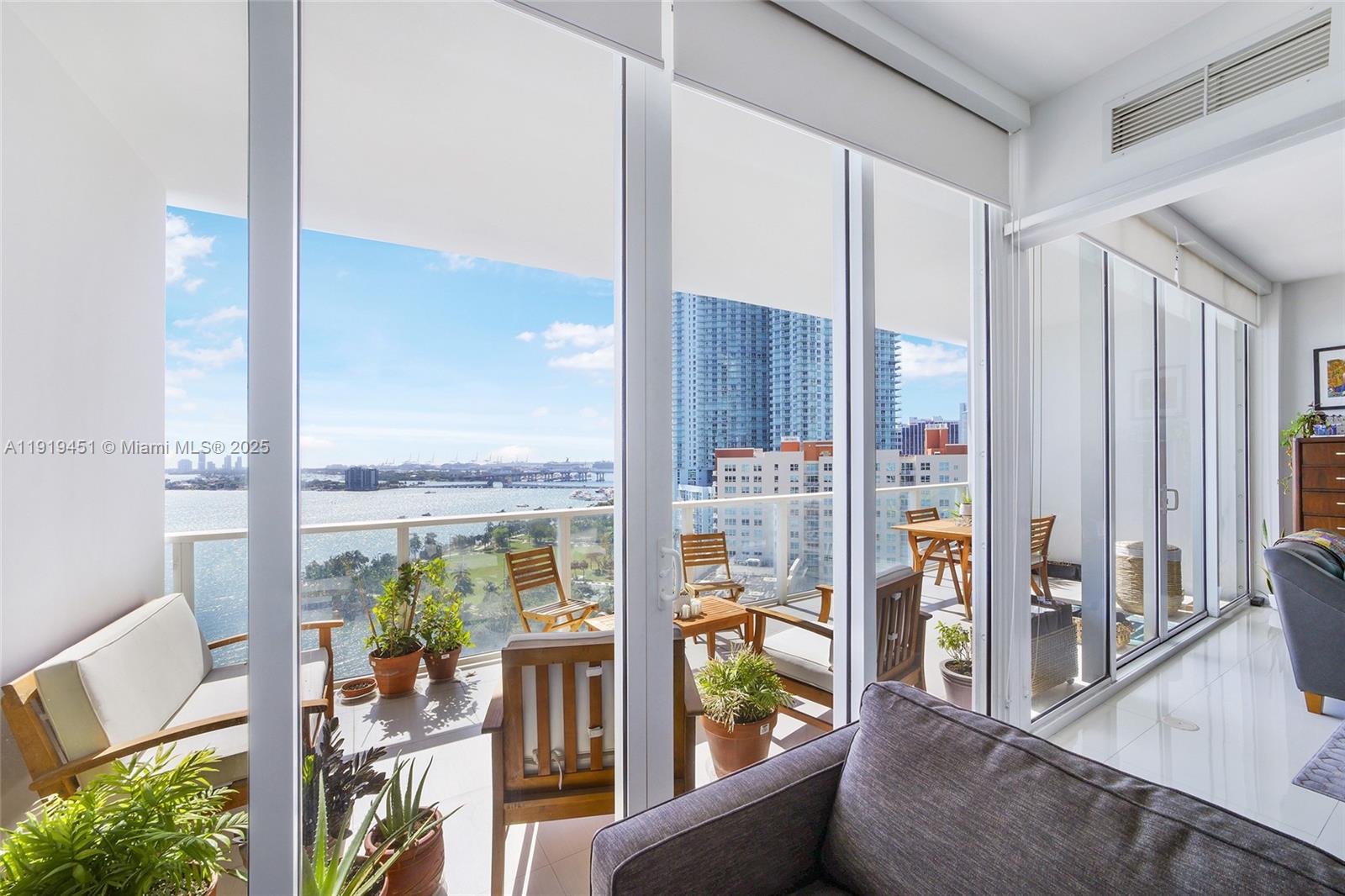 2020 N Bayshore Dr #1604 Miami, FL 33137