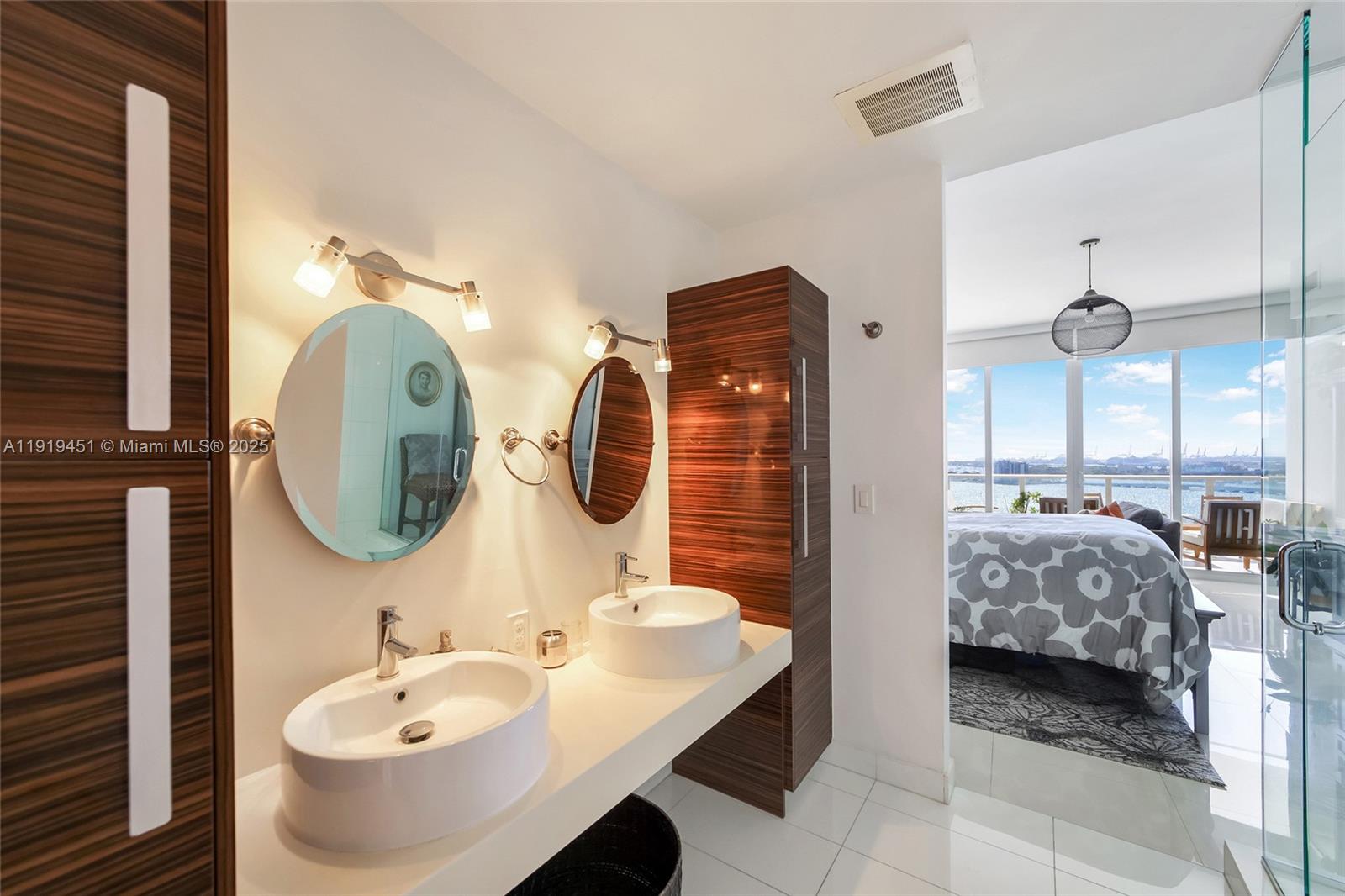 2020 N Bayshore Dr #1604 Miami, FL 33137