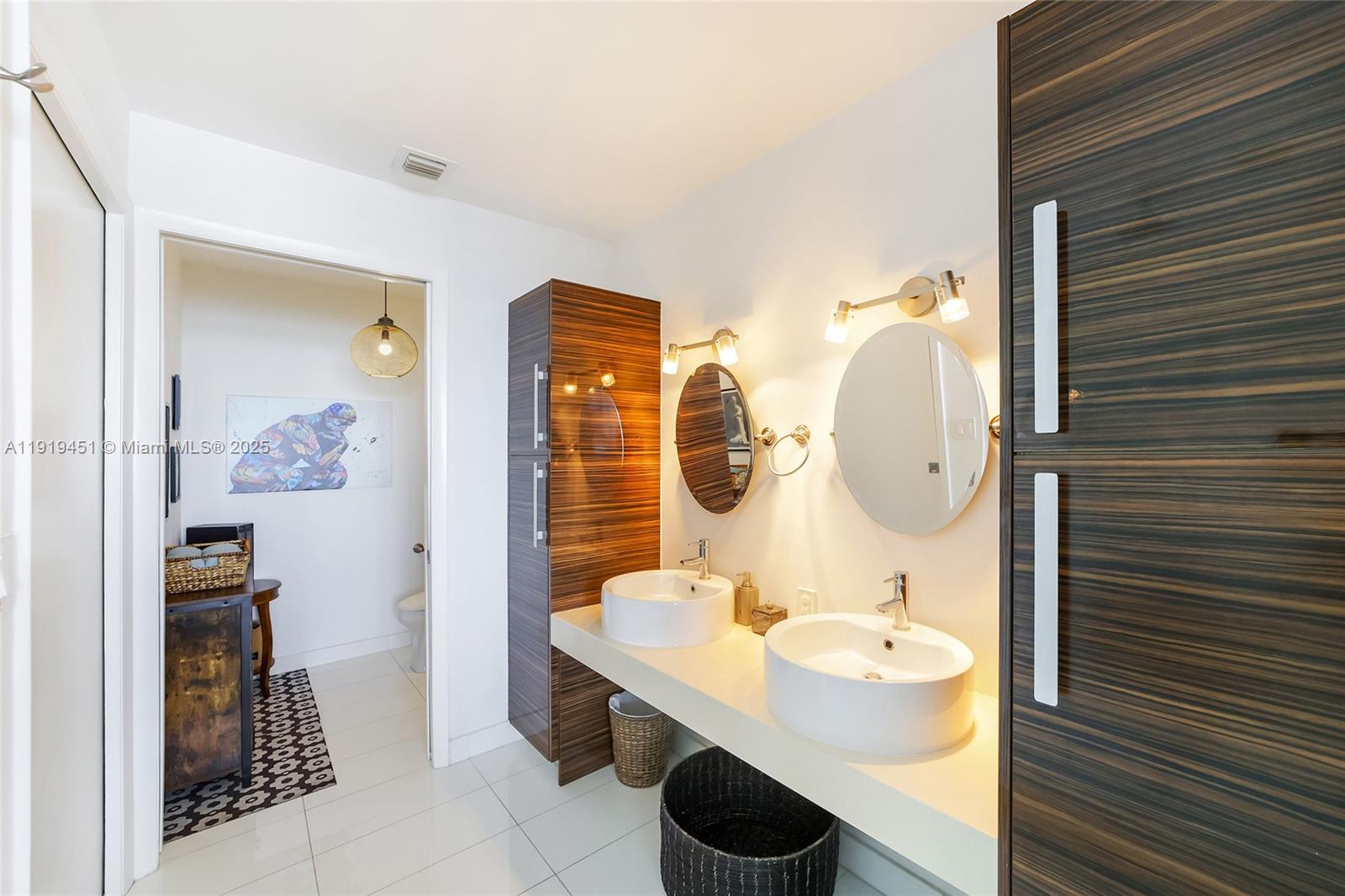 2020 N Bayshore Dr #1604 Miami, FL 33137