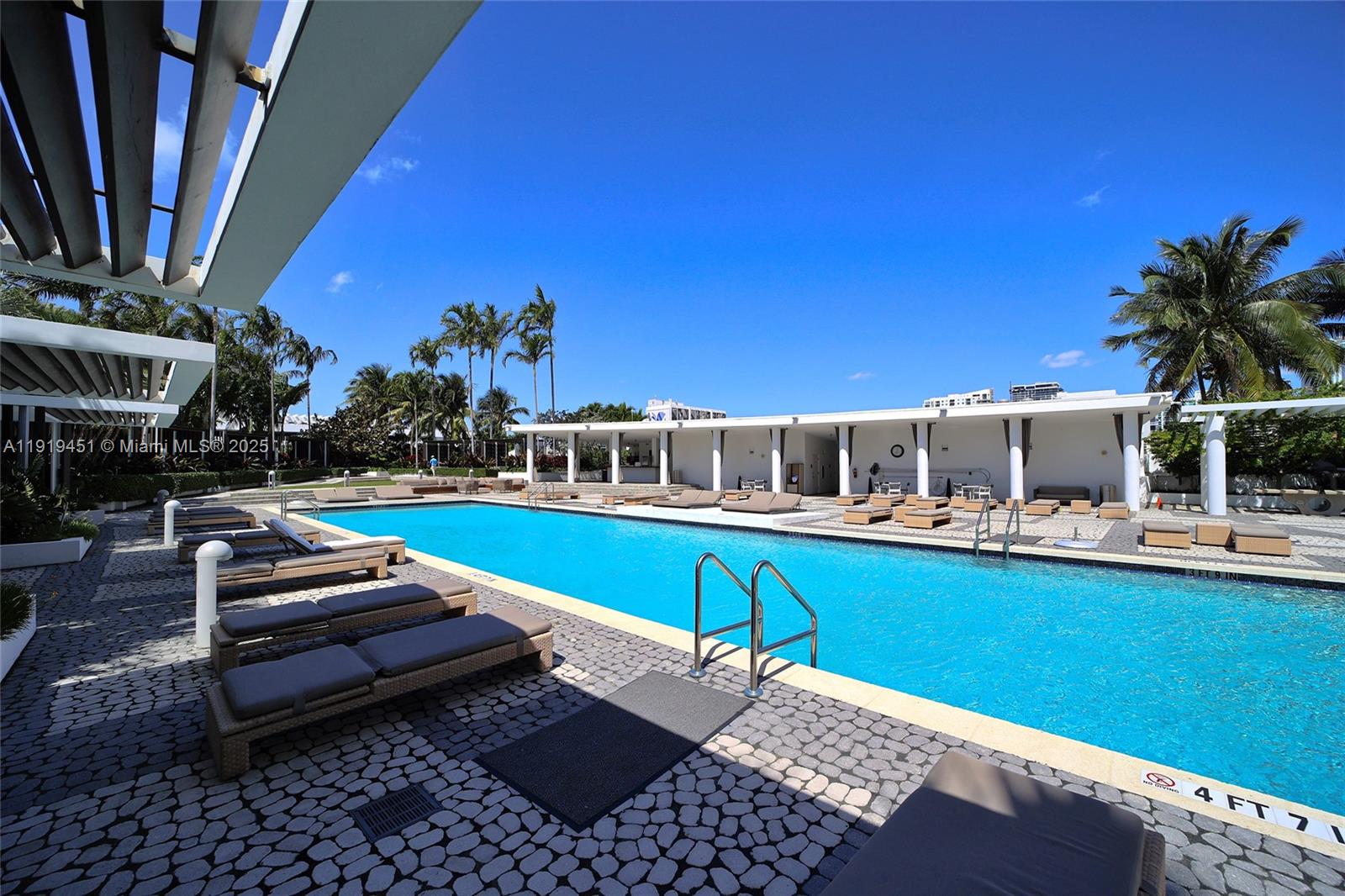 2020 N Bayshore Dr #1604 Miami, FL 33137