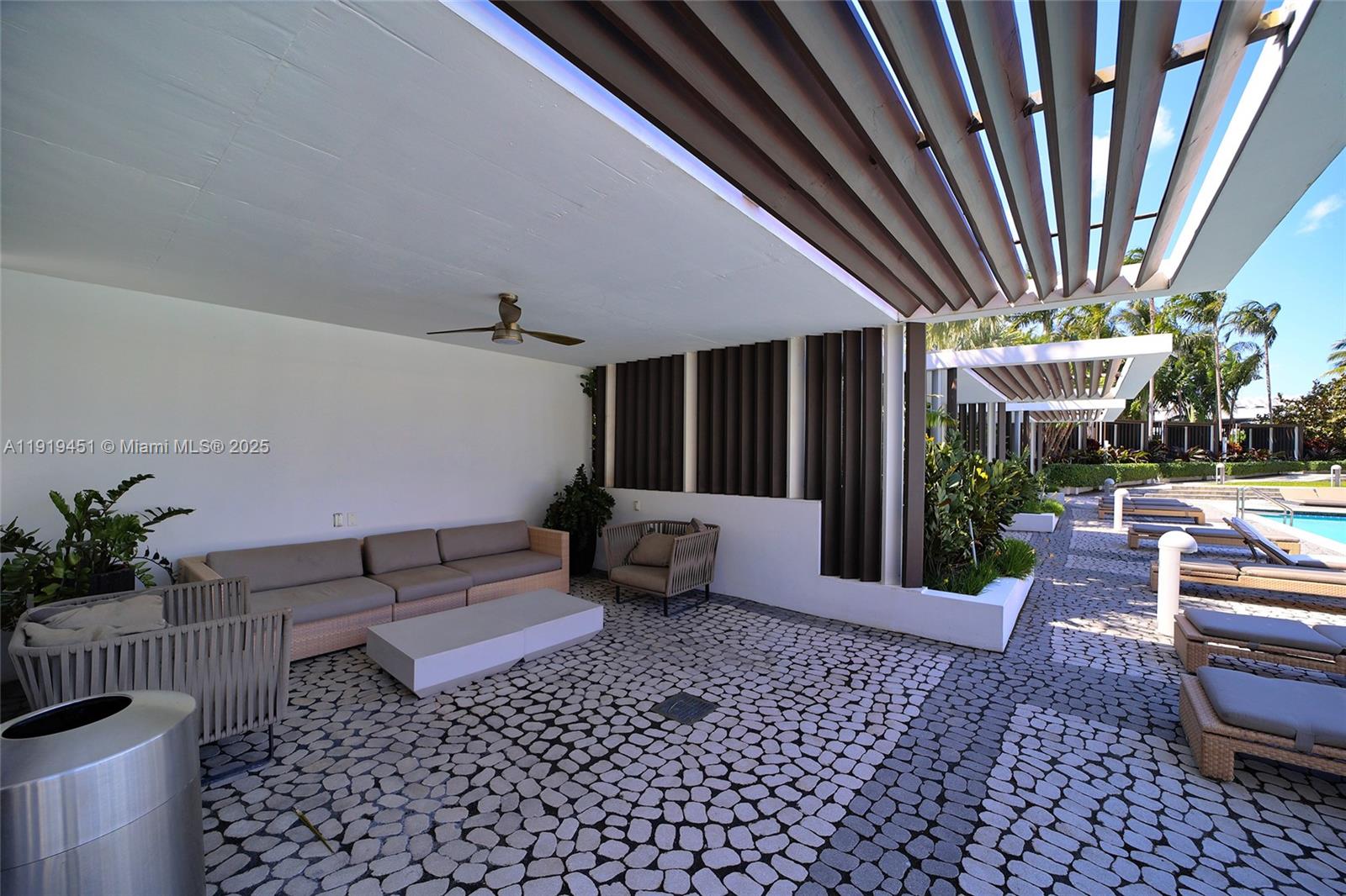 2020 N Bayshore Dr #1604 Miami, FL 33137