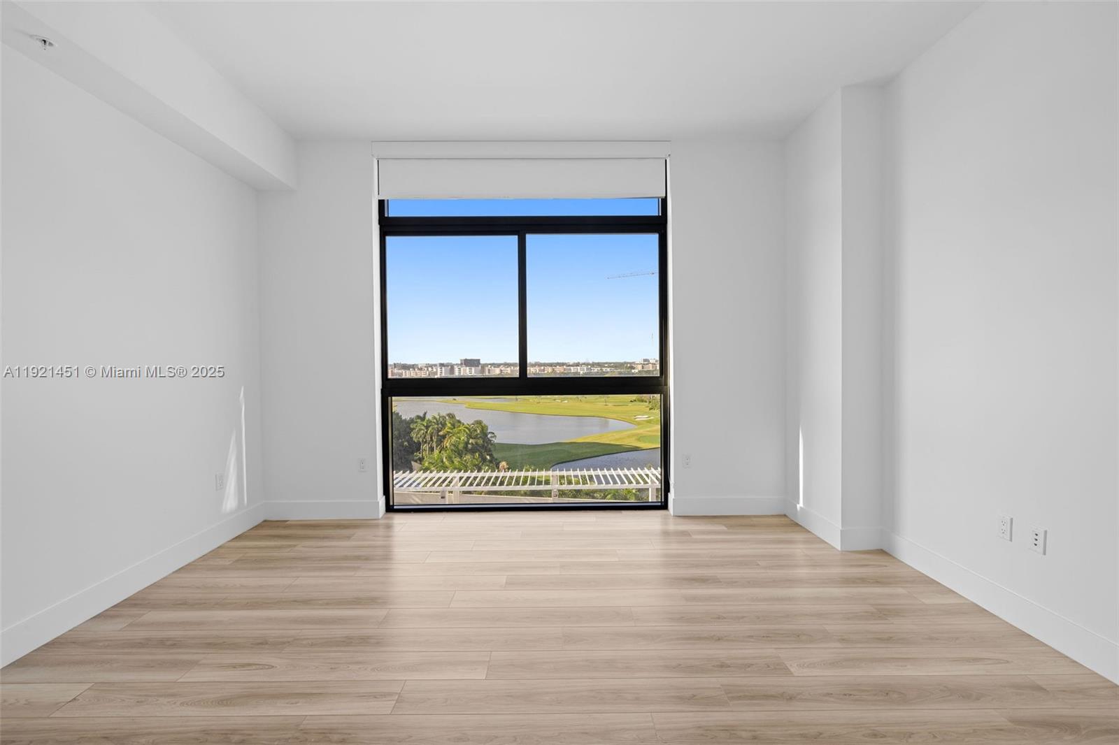 101 Diplomat Pkwy #0901 Hallandale Beach, FL 33009