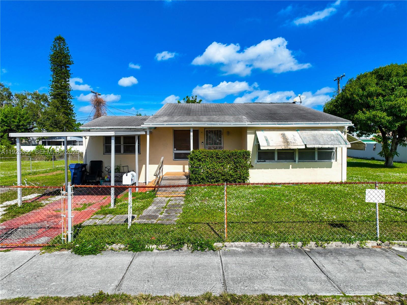 761 NW 74th St Miami, FL 33150