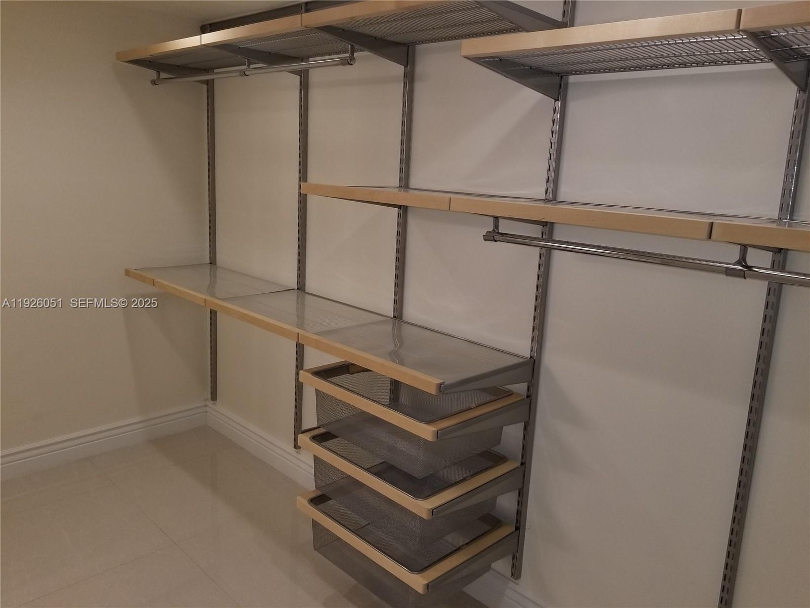 Undisclosed Address Aventura, FL 33180