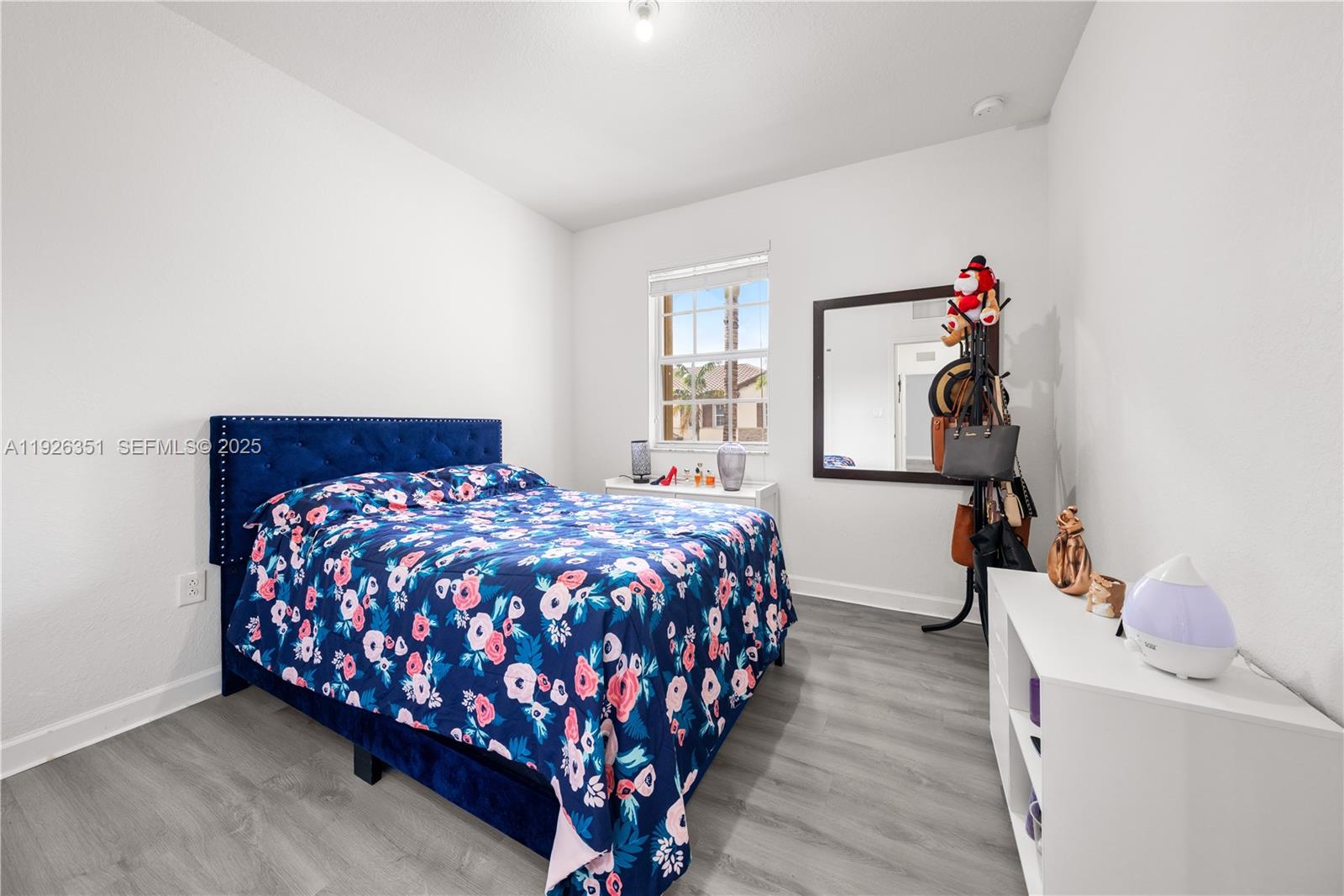 16958 SW 92nd St #16958 Miami, FL 33196