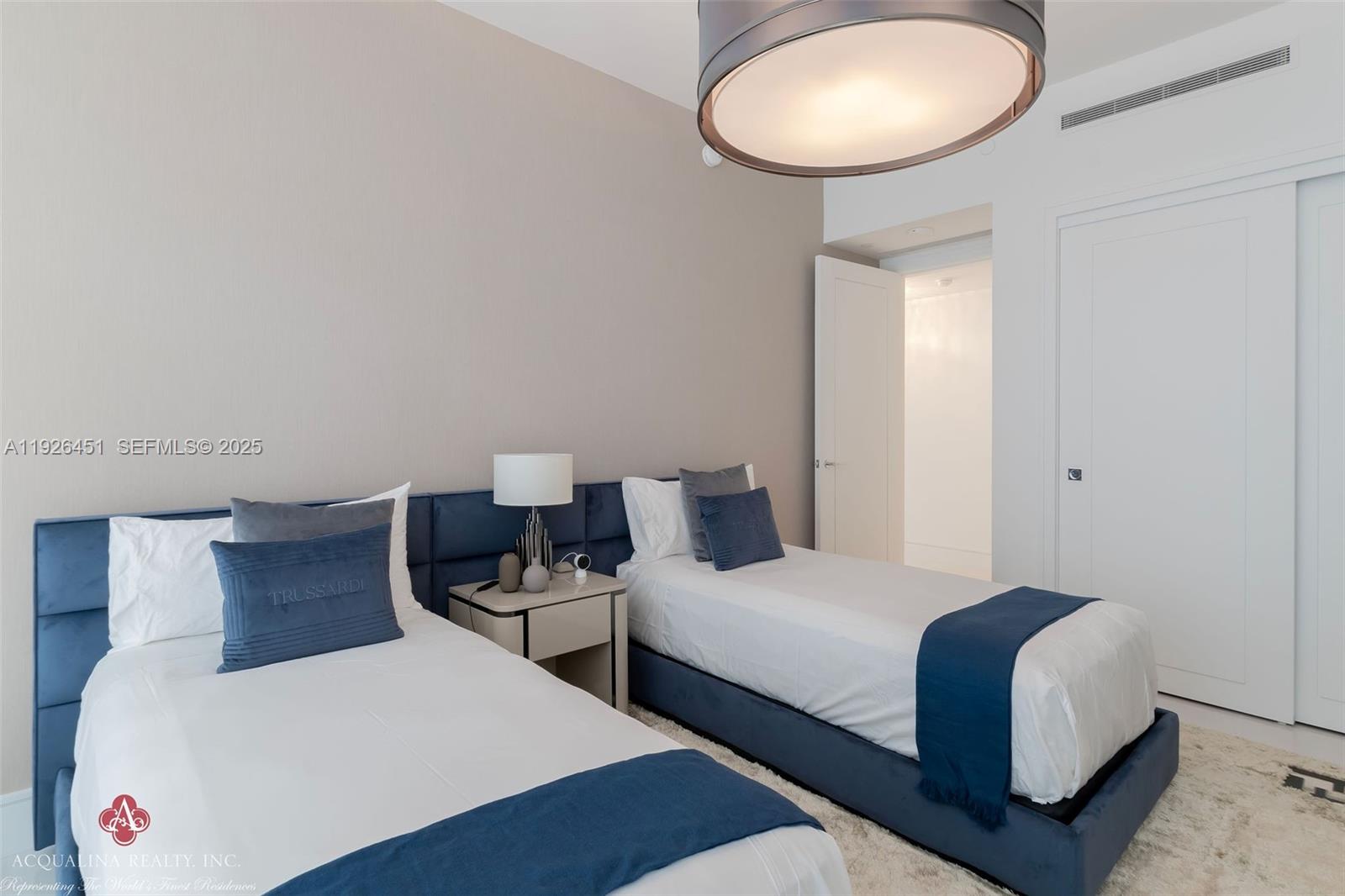 17975 Collins Ave #502 Sunny Isles Beach, FL 33160