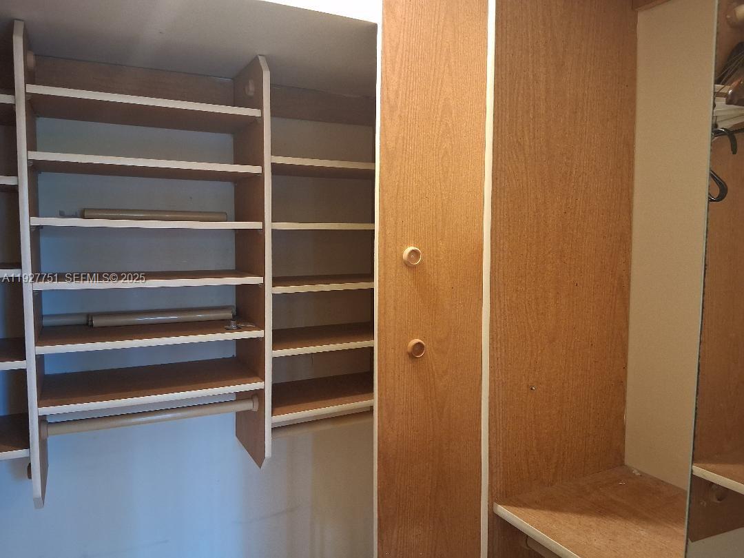 1000 Saint Charles Pl #L2 Pembroke Pines, FL 33026